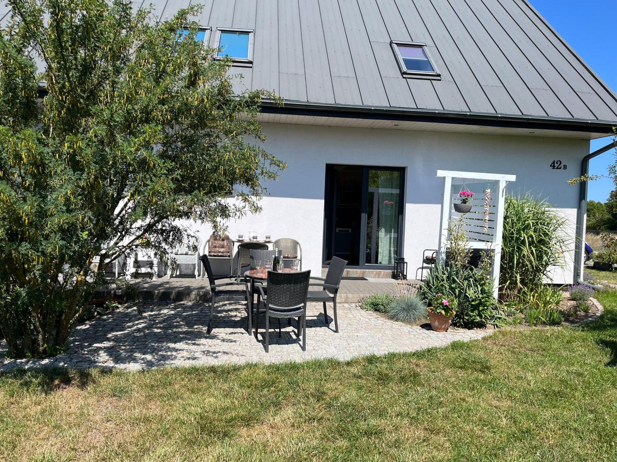 Dom W Trawach Apartment Smoldzinski Las Exterior photo